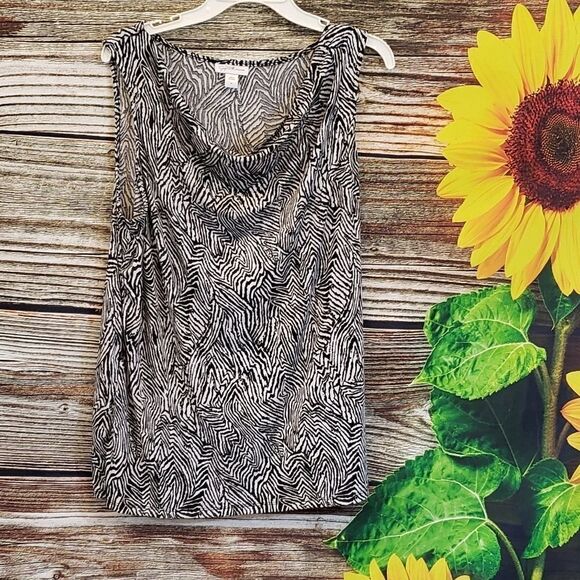 Jaclyn Smith Collection women's sleeveless top - Picture 1 of 3